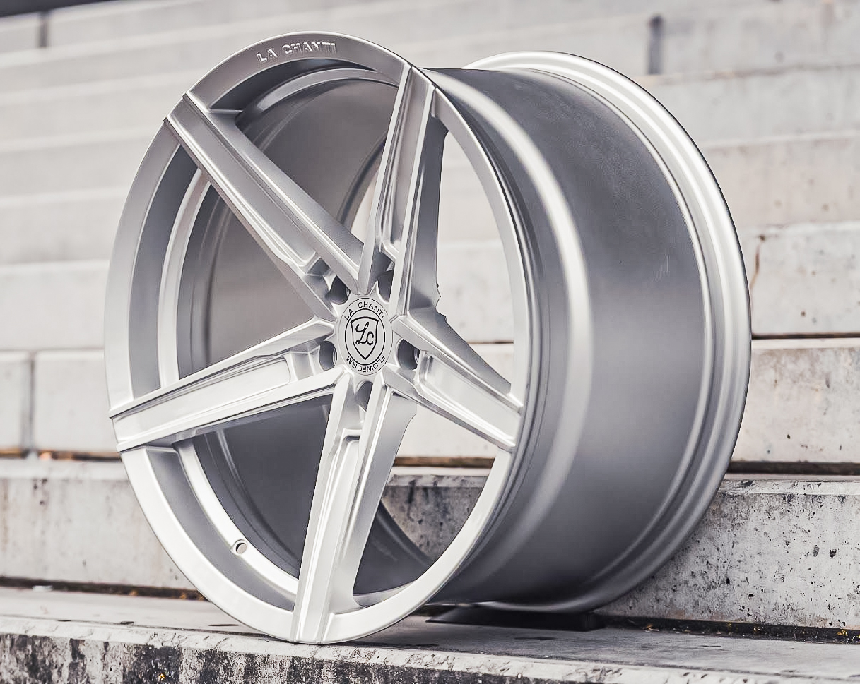 La Chanti (Passenger) LC-P8 9x20 ET35, 10,5x20 ET40 5x114,3 (F-2666)