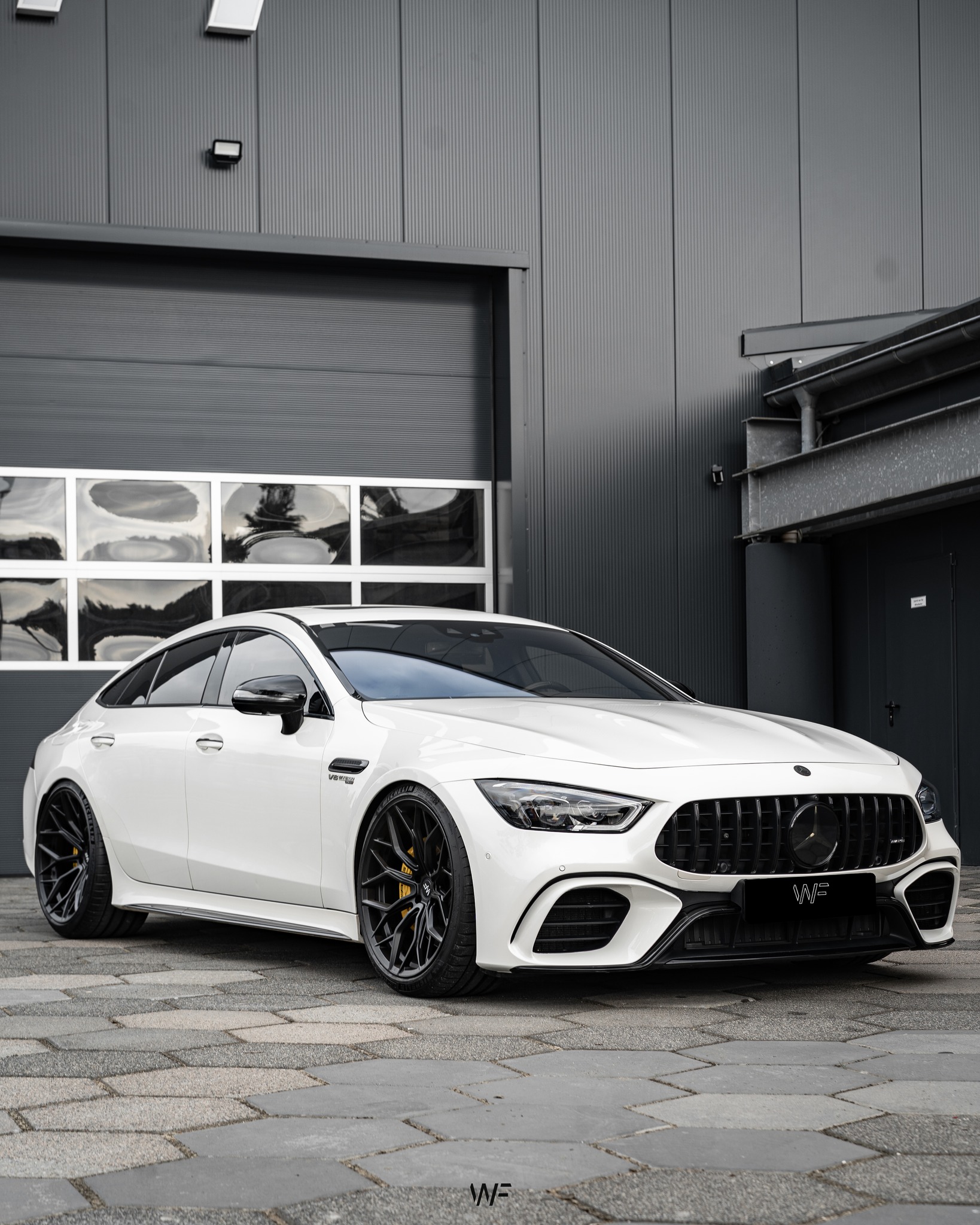 Wheelforce HE.1-FF (Flowforged)  10x21 CDC ET22, 11x21 SEC ET20 5x112 (F-2170)