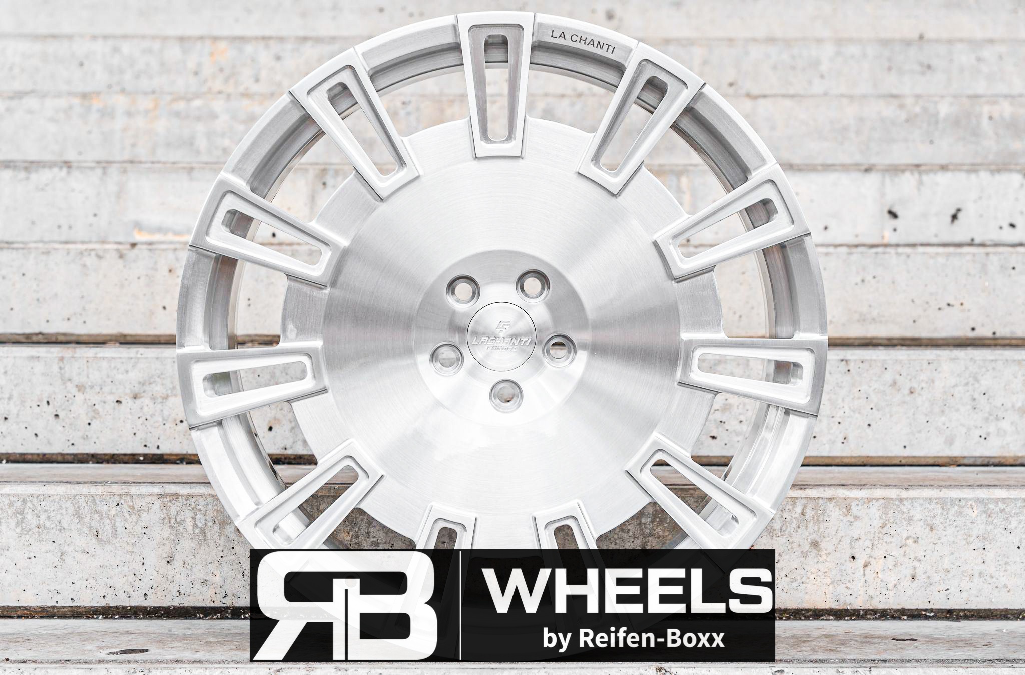 La Chanti (Forged) LC-F32 9,5x22 ET32 11x22 ET42 5x112 (F-3203)